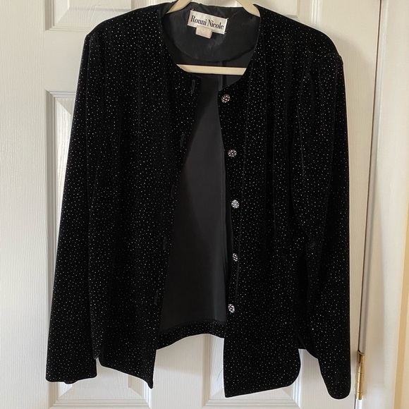 Shimmer Velvet Jacket/Cardigan - Picture 3 of 7